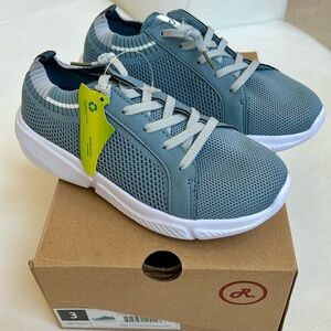 Religious Comfort Recon Sneaker Kids Size 3